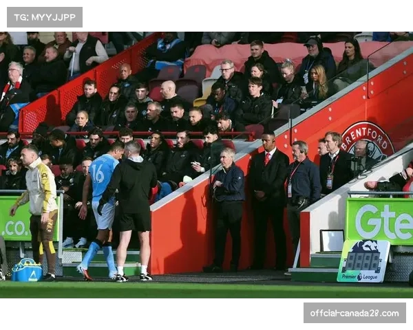 战术板：巴塞罗那需如何限制曼城中场罗德里，以扭转首回合劣势